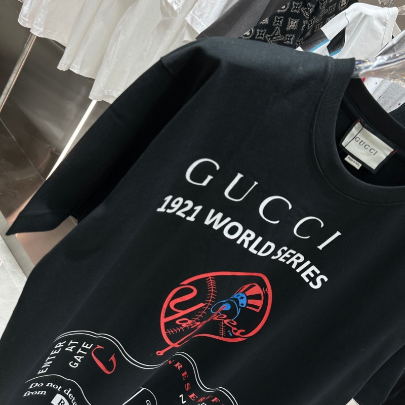 Gucci T-Shirts